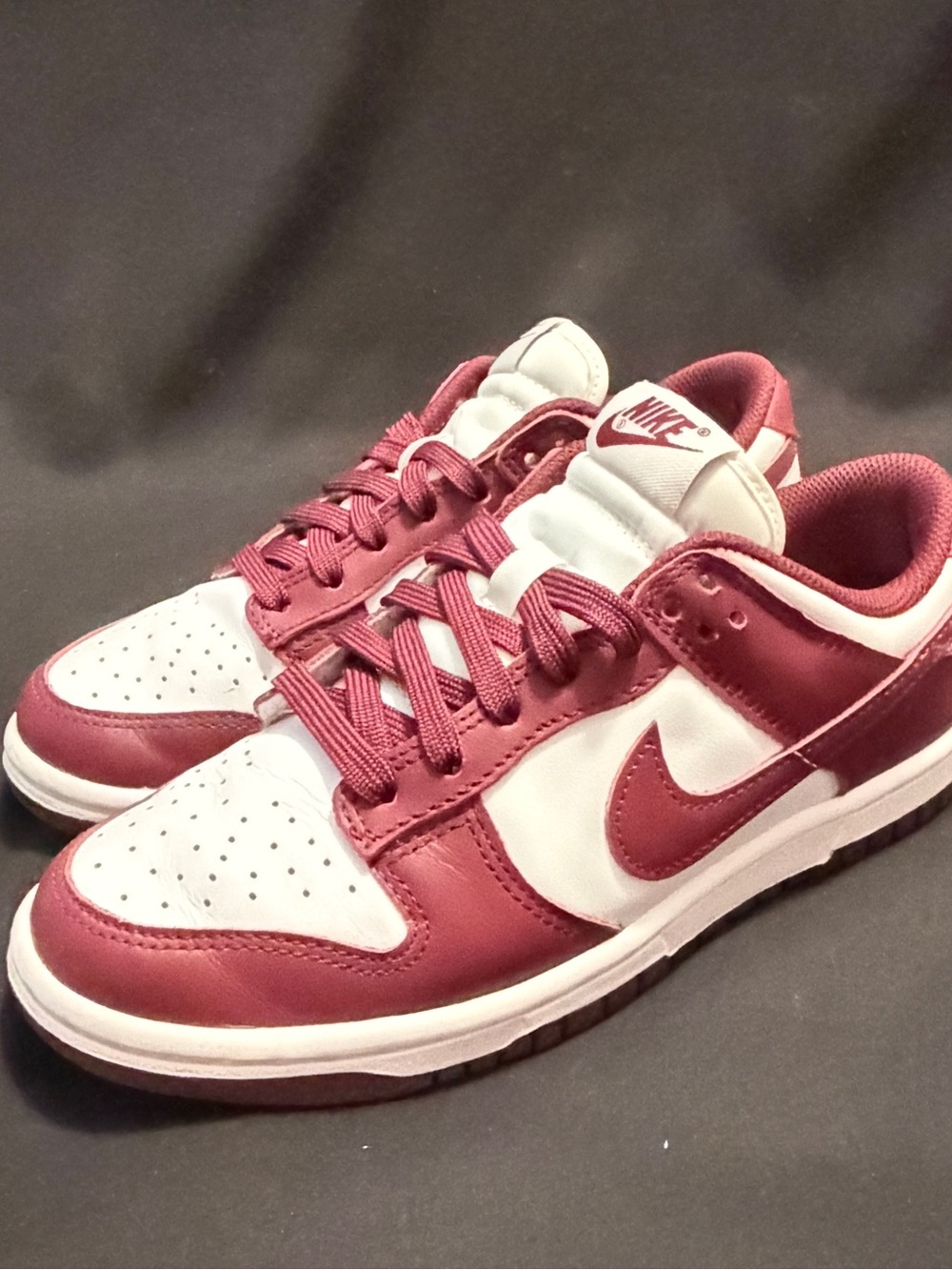 Nike Dunk Low Bordeaux Women’s Size 6